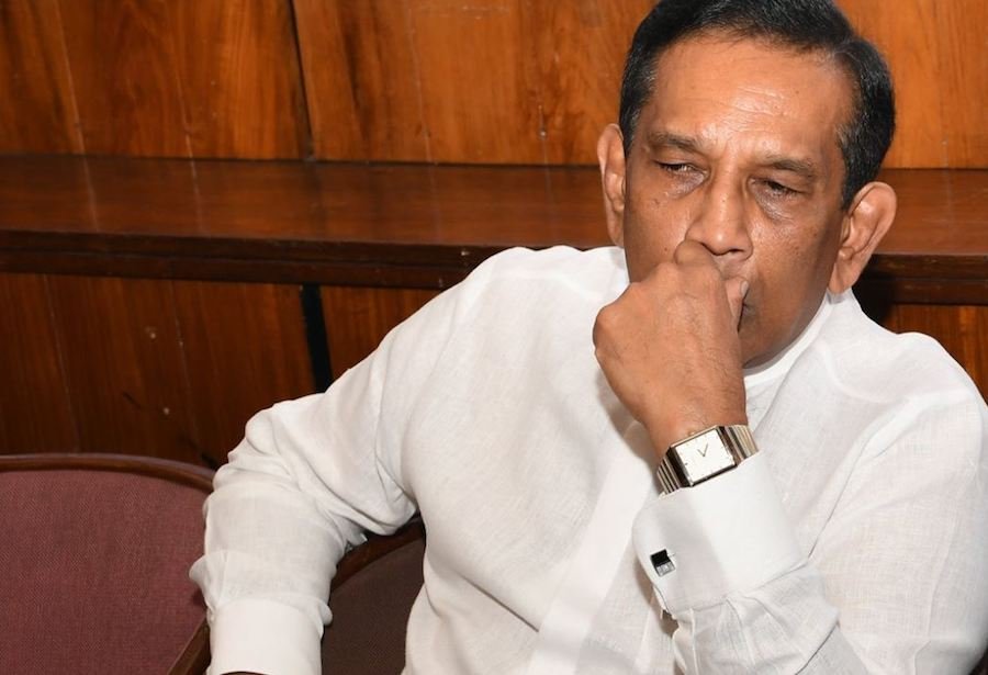 Court Issues Arrest Warrant for Former Minister Rajitha Senaratne in Bribery Case